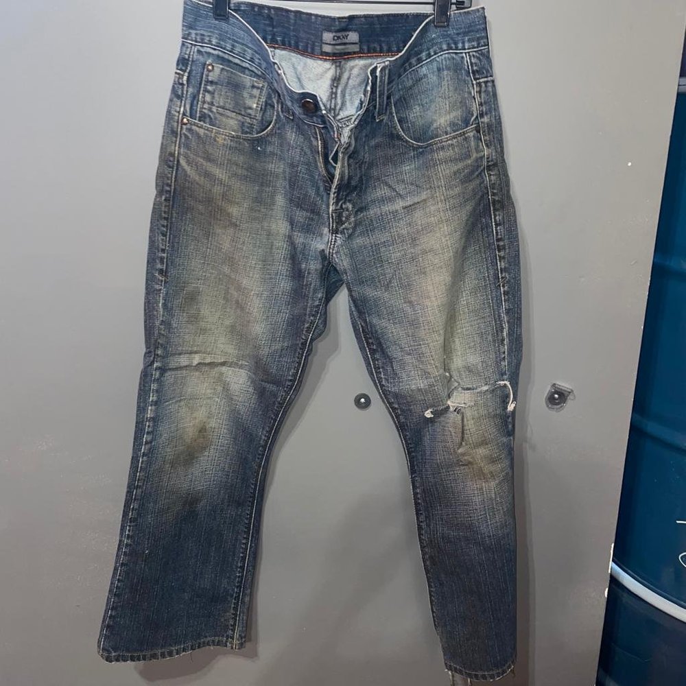Men Jeans - Picture 2 of 3